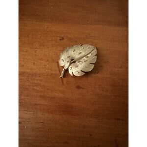 Vintage Crown Trifari Silver Tone Polished Raised Accents Textured Leaf Brooch